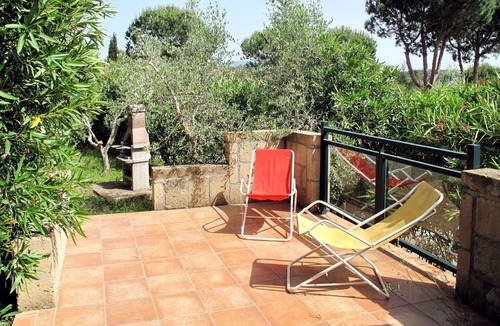 Guardistallo House | Nice apartment in villa for 6 people with pool, terrace and pets allowed