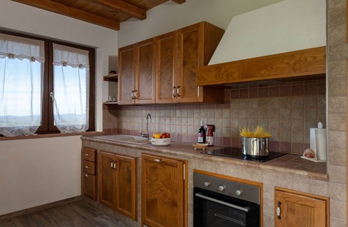 Scansano House | Nice apartment in villa for 4 guests with WIFI, terrace, pets allowed and panoramic view