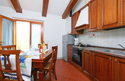 Bucine Villa | Nice apartment in villa for 2 people with pool, WIFI, A/C, TV, terrace and pets allowed