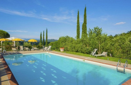 Bucine Villa | Nice apartment in villa for 2 people with pool, WIFI, A/C, TV, terrace and pets allowed
