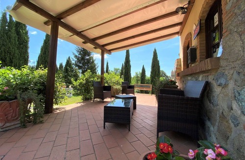 Riparbella Apartment | Nice apartment for 2 people with WIFI, pool, A/C, TV and patio