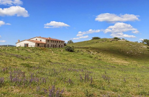Apecchio House | Nice home in Apecchio (PU)