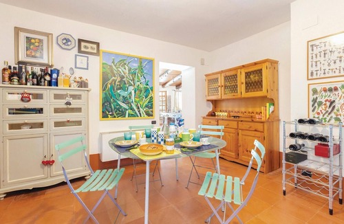 Contursi Terme House | Nice home in Contursi Terme (SA) with sauna