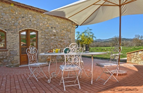Montecatini Val di Cecina House | Nice apartment of 65 square meters a typical Tuscan farm building, nice finish.