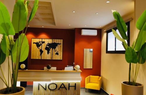 Naples Hotel | Noah Gate Hotel & Suites