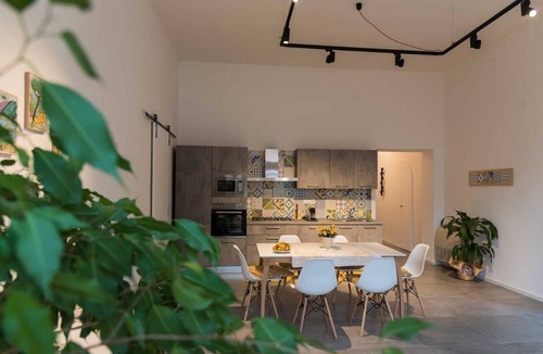 Historical Downtown Salerno Apartment | Nonna Vittoria Apartment