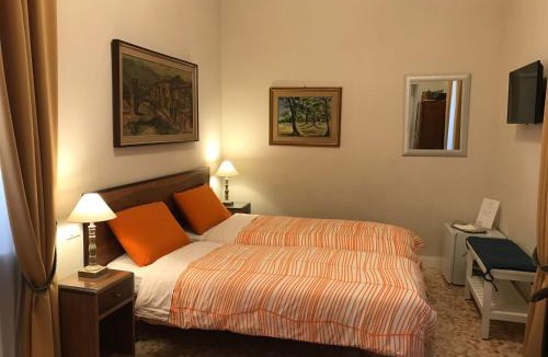 Monti Bed & Breakfast | Nori Guest House