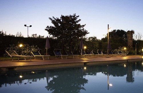 Capodrise Hotel | Novotel Caserta Sud