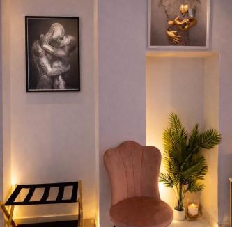 Aurora Apartment | Nuvola Luxury suite con Idromassaggio Privato & Relax romantico
