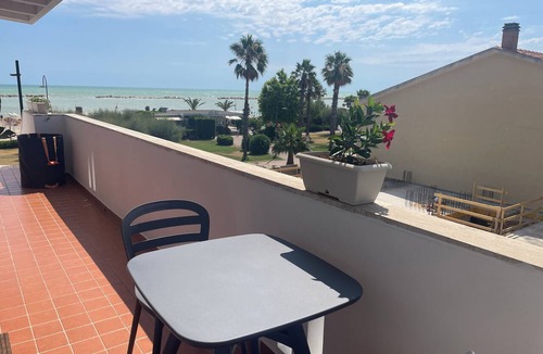 Porto Sant'Elpidio Apartment | Oceanfront in Porto Sant'Elpidio