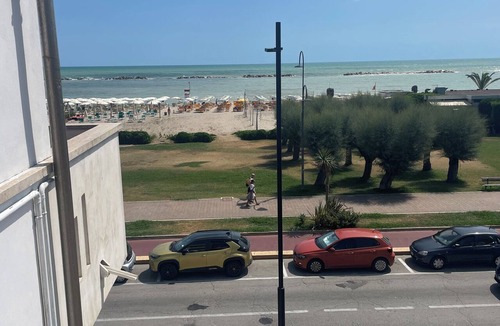 Porto Sant'Elpidio Apartment | Oceanfront in Porto Sant'Elpidio