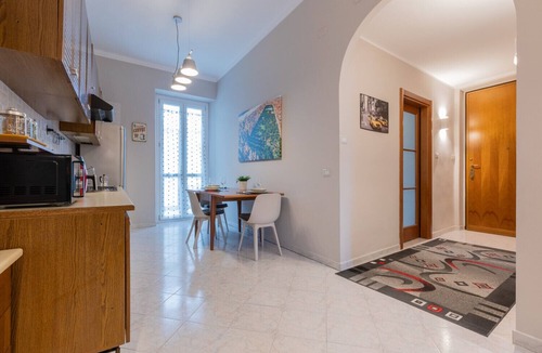 Vittoria Apartment | Oddone Comfy Apartment by Wonderful Italy