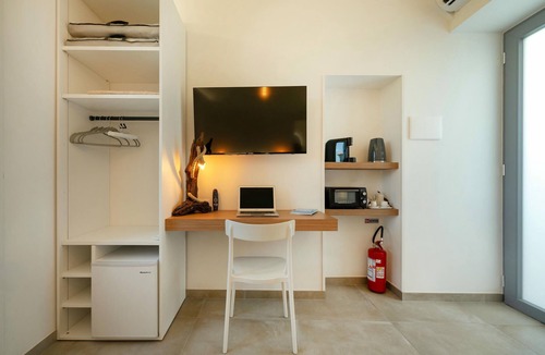 Procida Apartment | OIKOS | CHARM & RELAX