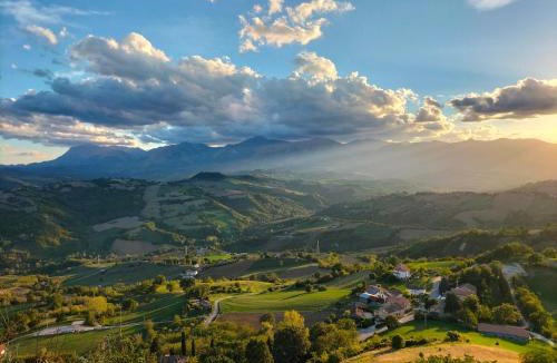 Penna San Giovanni Villa | Old House