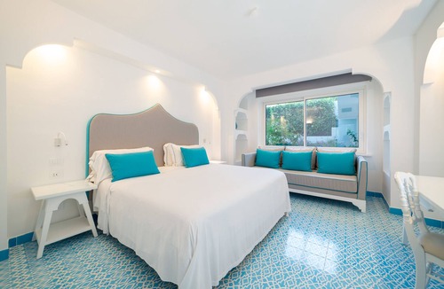 Laura Hotel | Oleandri Resort