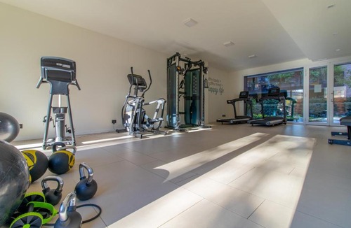 Navigli Apartment | Olgiati Twelve - 3 Charming Bedrooms and Gym