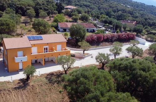 Villammare House | Oliblu Holiday Home
