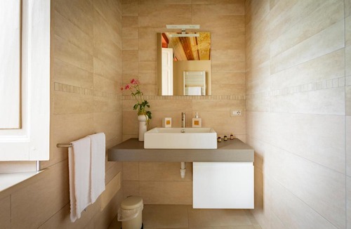 Olivola House | OLIVOLA APARTMENTS