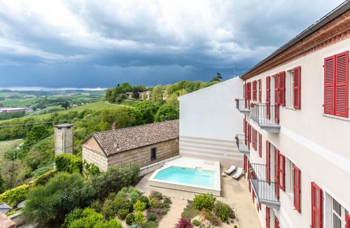 Olivola House | OLIVOLA APARTMENTS