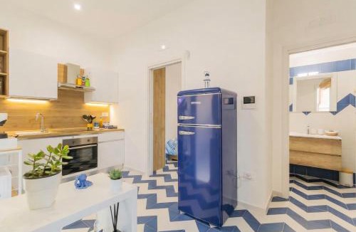 Molfetta House | "Oltremare Lux Apt"- Seaview in the center & FREE Street Parking
