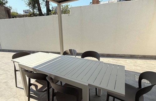 Ortona Villa | Omai Suite - Repairs