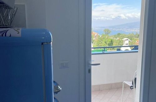 Piazza-Tralia-Pendolo Apartment | One-bedroom Apartment with Pool, Playground and breathtaking view