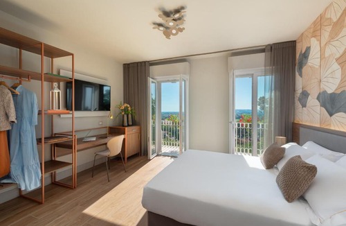 Fano Hotel | Openhouse Stay