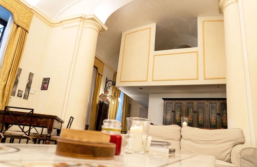 Campitelli Apartment | Original church converted into a dwelling, at the Colosseum, Historic Roman Center.