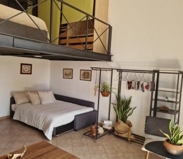 Pozzuoli Apartment | Orizzonte Flegreo Apartment - Sea & History