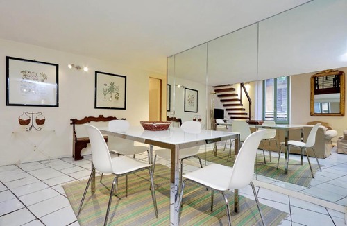 Rione V Ponte Apartment | Orso House Apartment | Romeloft