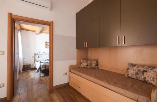 Camini Apartment | Ospitalità diffusa Jungi Mundu - Casa Accoglienza