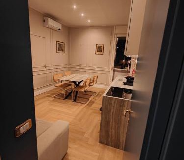 San Siro Apartment | Ottoboni 2A Luxury Penthouse