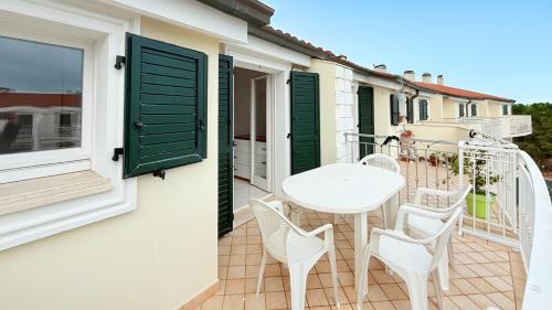 Porto Recanati Apartment | P076 - Porto Recanati, comodo trilocale con terrazzo e lavatrice