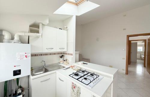 Porto Recanati Apartment | P076 - Porto Recanati, comodo trilocale con terrazzo e lavatrice