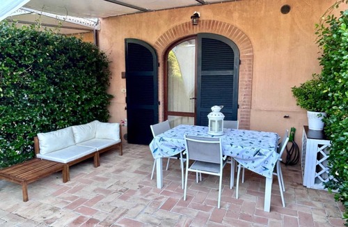 Porto Recanati Apartment | P079 - Porto Recanati, two-room apartment with courtyard in a residence with pool.