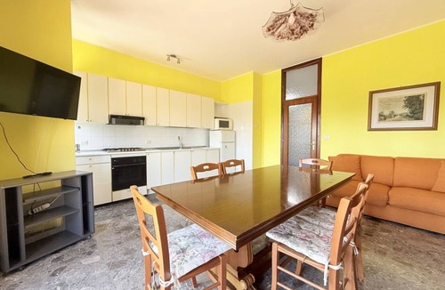 Porto Recanati Apartment | P084 - Porto Recanati, large apartment with sea view