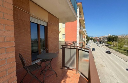 Porto Recanati Apartment | P084 - Porto Recanati, large apartment with sea view