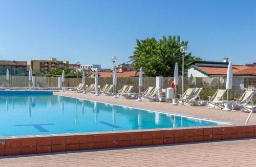 Porto Recanati Apartment | P090 - Porto Recanati, meravigliosa villa in residence con piscina