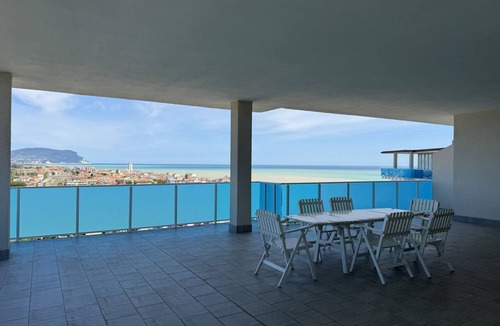 Porto Recanati Apartment | P097 - Porto Recanati, three-room apartment with panoramic terrace and sea view
