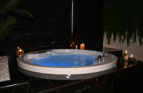 Cosenza Bed & Breakfast | Palace Eight Suites & Spa
