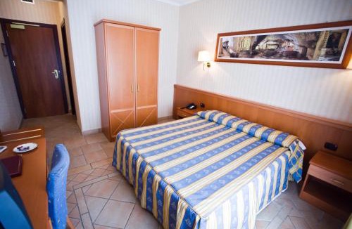 Monte Sant'Angelo Hotel | Palace Hotel San Michele