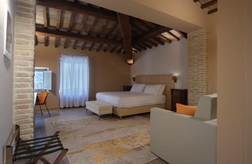 Guzman Hotel | Palazzo Brunamonti Boutique Hotel