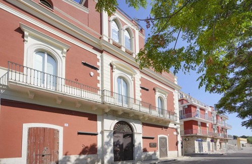 Torre a Mare Apartment | Palazzo della Torre 004 - Historical modern stay
