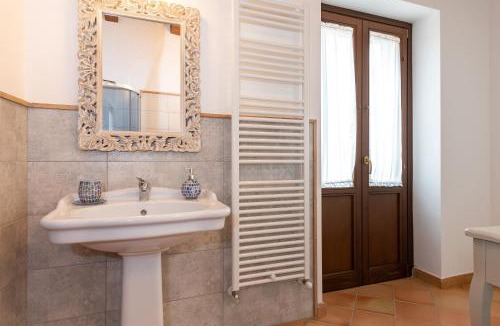 Morigerati House | Palazzo Don Carlo