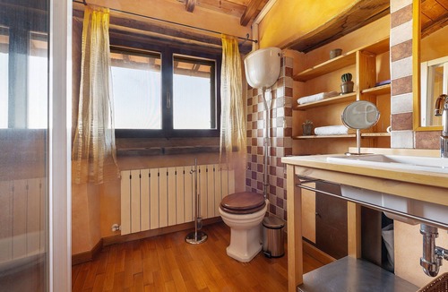 Lidarno Apartment | Palazzo Goduto – Organic Farm Retreat in Umbria, Italy