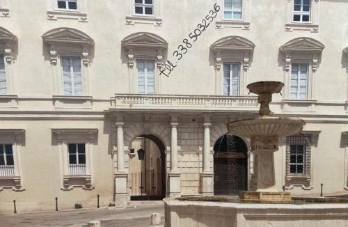 L'Aquila Apartment | PALAZZO PICA ALFIERI Centro Storico