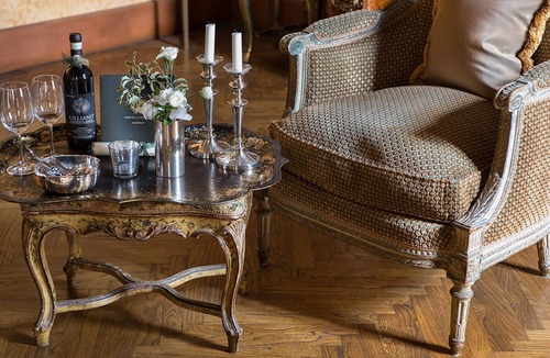 Rione IV Campo Marzio Condo | Palazzo Renaissance Experience, Elegant and Historic Stay in Rome
