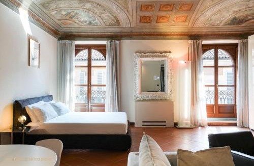 Asti Apartment | Palazzo Zoya - Elegant Historic Suites - Asti Center - Near Langhe & Monferrato