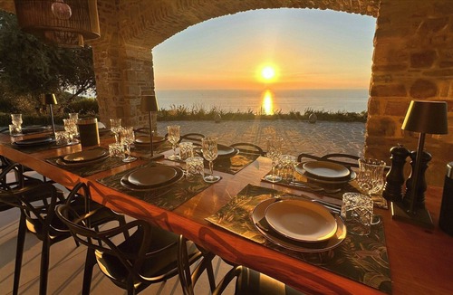 Castellabate House | Panoramic villa with pool and Capri view