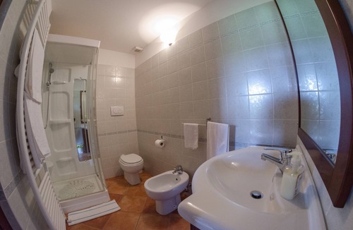 Loro Piceno House | Panoramic villa with pool in the heart of Marche region
